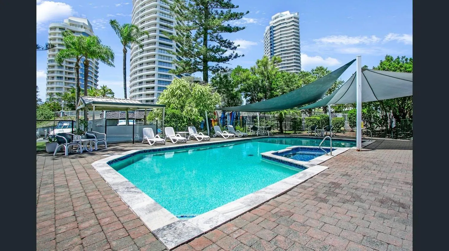 Bayview Bay Apartments And Marina Gold Coast Australien